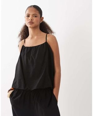 Aware Top Met Camibandjes En Bolle Zoom - Zwart