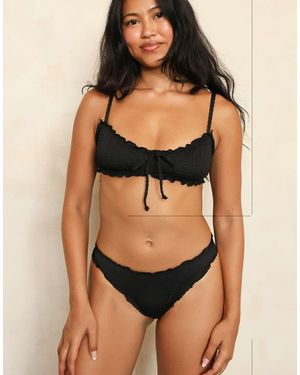 Dippin' Daisy's Bonita Ruffled Bikini Top - Black