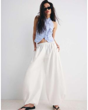 Stradivarius Poplin Volume Trousers - White
