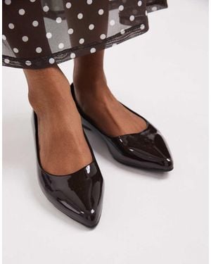 New Look Pointed Patent Faux Leather Ballet Flats - Black