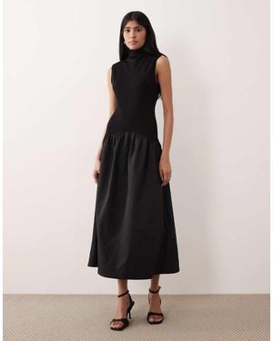 Pretty Lavish Dropped Waist Sleeveless Midaxi Dress - Black
