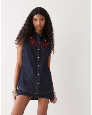 Wrangler X Lainey Wilson Embroidered Sleeveless Denim Shirt - Blue