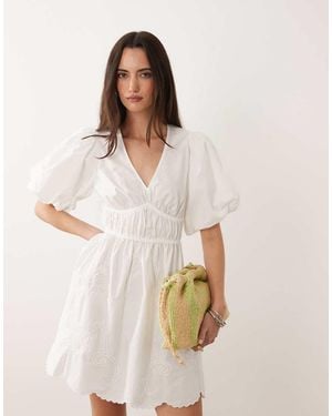 New Look Cutwork V Neck Mini Dress - Natural