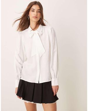 Y.A.S Pussybow Neck Detail Blouse - White