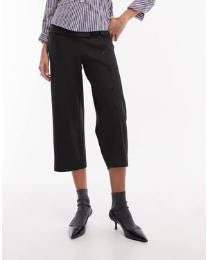 Motel Pantalones De Sastre Capri Negros Con Detalle De Botones Wamari De