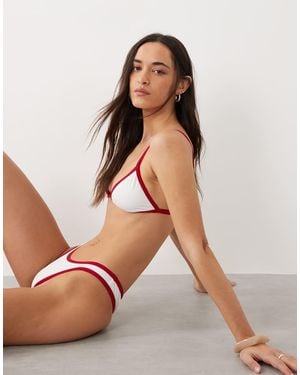 Free Society Slip Bikini Sgambati Bianchi Con Finiture Rosse A Contrasto - Bianco