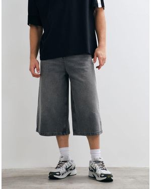 ASOS Short en jean long délavé - Noir