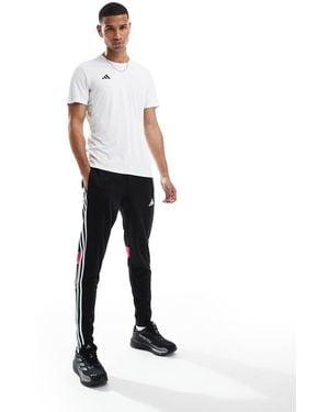 adidas Originals Adidas Football Tiro Essentials 3 Stripe joggers - White