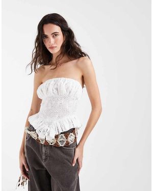 Muse Assembly Top Asimétrico Con Escote Palabra De Honor Y Bordado Inglés De - Blanco