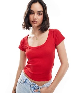 Pimkie Scoop Neck Ribbed T-shirt - Red