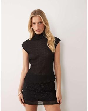 ASOS Plissé Blouse Van Chiffon Met Opstaande Boord - Zwart