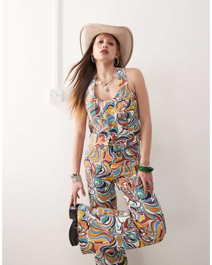 Wrangler – kurzes denim-top mit hellem allover-print im stil der 70er, kombiteil - Weiß