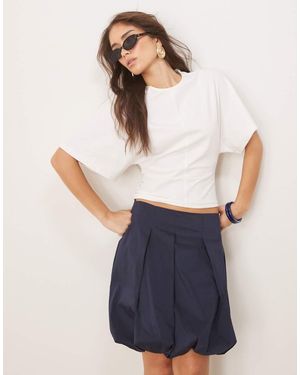 Gina Tricot Top Estructurado De Manga Corta Con Detalle De Costuras De - Blanco