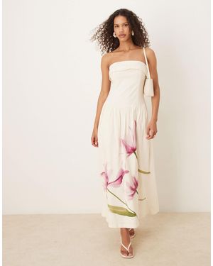 Abercrombie & Fitch Robe mi-longue sans bretelles à fleurs avec taille tombante - crème - Neutre