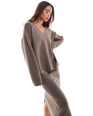 Object Structured V Neck Sweater Co-ord - Brown