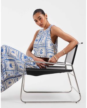 Object Crop top d'ensemble sans manches à imprimé carte postale - et blanc - Bleu