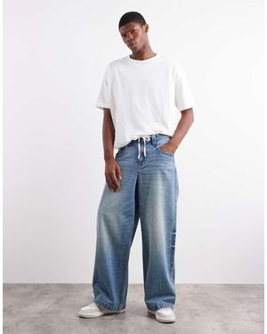 ASOS Loose Fit Jeans With Embroidered Back Pocket - Natural