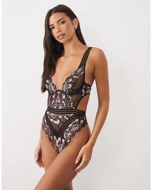 Ann Summers Body - Rosa