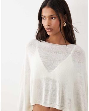 SNDY'S Top Estilo Poncho Con Escote Bardot De Punto - Blanco