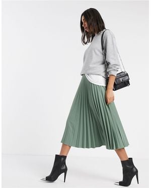 Stradivarius Falda midi verde plisada