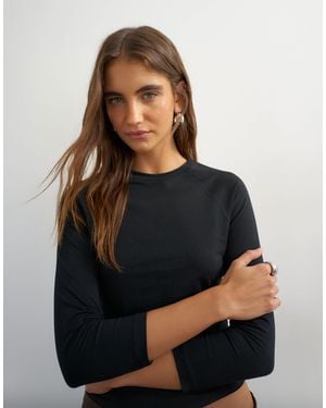 TOPSHOP Crop Sleeve Clean Raglan Top - Black