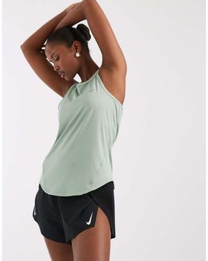 Nike Tempo Dri-Fit Vest - Green