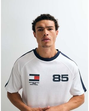 Tommy Hilfiger World Cup Relaxed Fit T-shirt - White