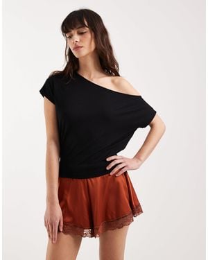 Motel Lola Tie Waist Off Shoulder Top - Black