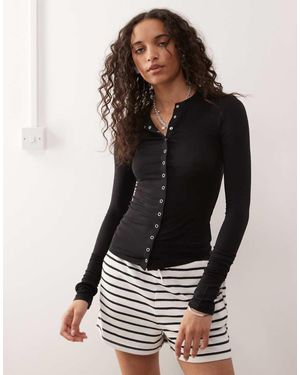 Weekday Top De Manga Larga Y Corte Slim Con Botones Delanteros De - Negro