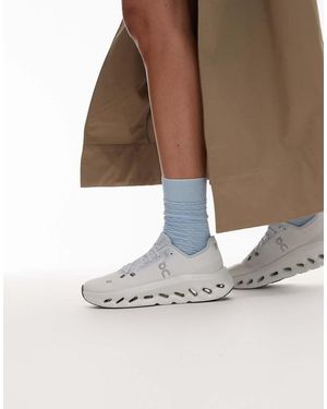 On Shoes Cloudtilt All Day Trainers - White