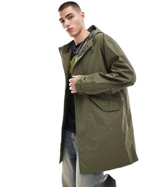 Pretty Green Parka Taglio Lungo Kaki Con Toppa Del Logo Sul Braccio - Verde