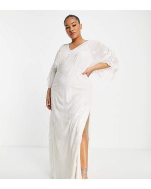 Hope & Ivy Plus Bridal All Over Embroidered Maxi Dress - White