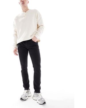 Wrangler Bryson Skinny Fit Jeans - White