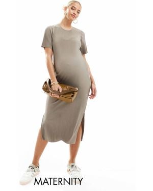 Mama.licious Mamalicious Maternity Short Sleeved Plisse Midi Dress - White