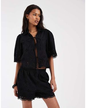ONLY Pantalones Cortos Negros Con Detalles Bordados (Parte De Un Conjunto)