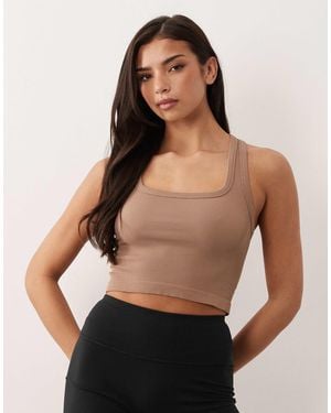 4505 Seamless Rib Knit Scoop Neck Cropped Tank Top With Racer Back - Black