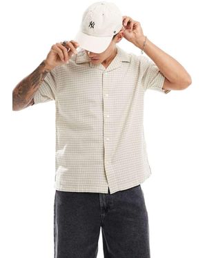 Abercrombie & Fitch Short Sleeve Gingham Revere Collar Shirt - White