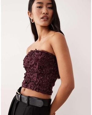 Vila Top Burdeos Con Escote Palabra De Honor Y Aplicación De Rosas Tridimensionales De -Rojo - Multicolor