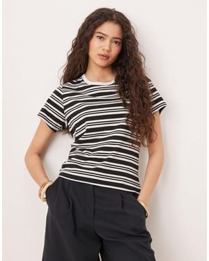 Abercrombie & Fitch Short Sleeve Skimming Tee - Black