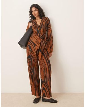 ASOS Soft Tapered Trousers Co-Ord - Brown