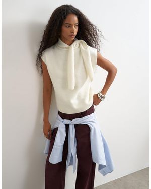 TOPSHOP Knit Tie Neck Top - Brown