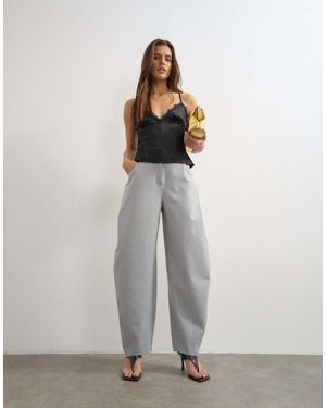 TOPSHOP Pantaloni Barrel Leg A Righe Grigie - Grigio