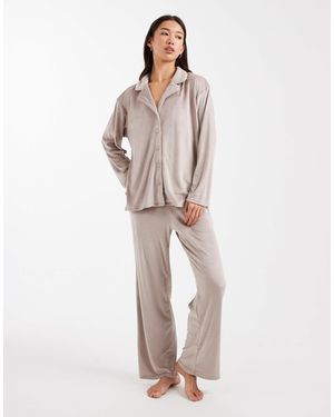 New Look Velvet Pyjama Set - Natural