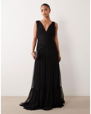LACE & BEADS Bridesmaid Tulle Sleeveless Dropped Waist Tiered Hem Maxi Dress - Black