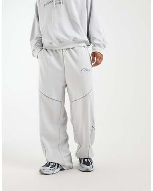 New Balance Trackside French Terry Track Pant - Grey