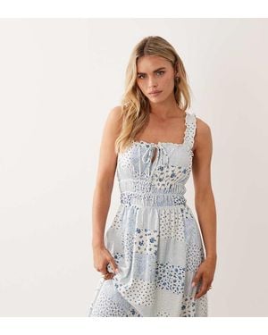 Miss Selfridge Seersucker Shirred Detail Maxi Dress - White