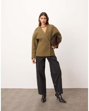 ARRANGE Franklyn Seam Detail Barrel Jean - Natural
