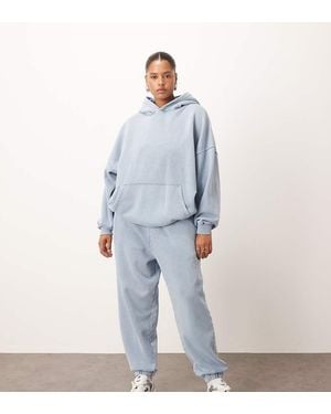 ARRANGE Joggers Azul Pálido Con Lavado Ácido Premium De Curve