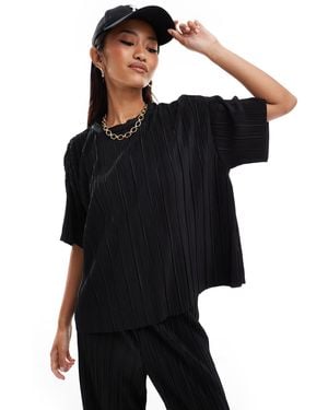 ONLY Boxy Plisse T-Shirt Co-Ord - Black
