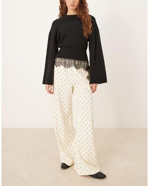 Threadbare Pantalones Sin Cierres Con Estampado De Lunares Negros De -Blanco - Neutro